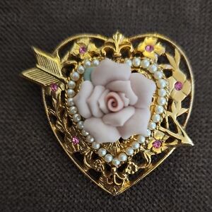 Vintage heart floral pin